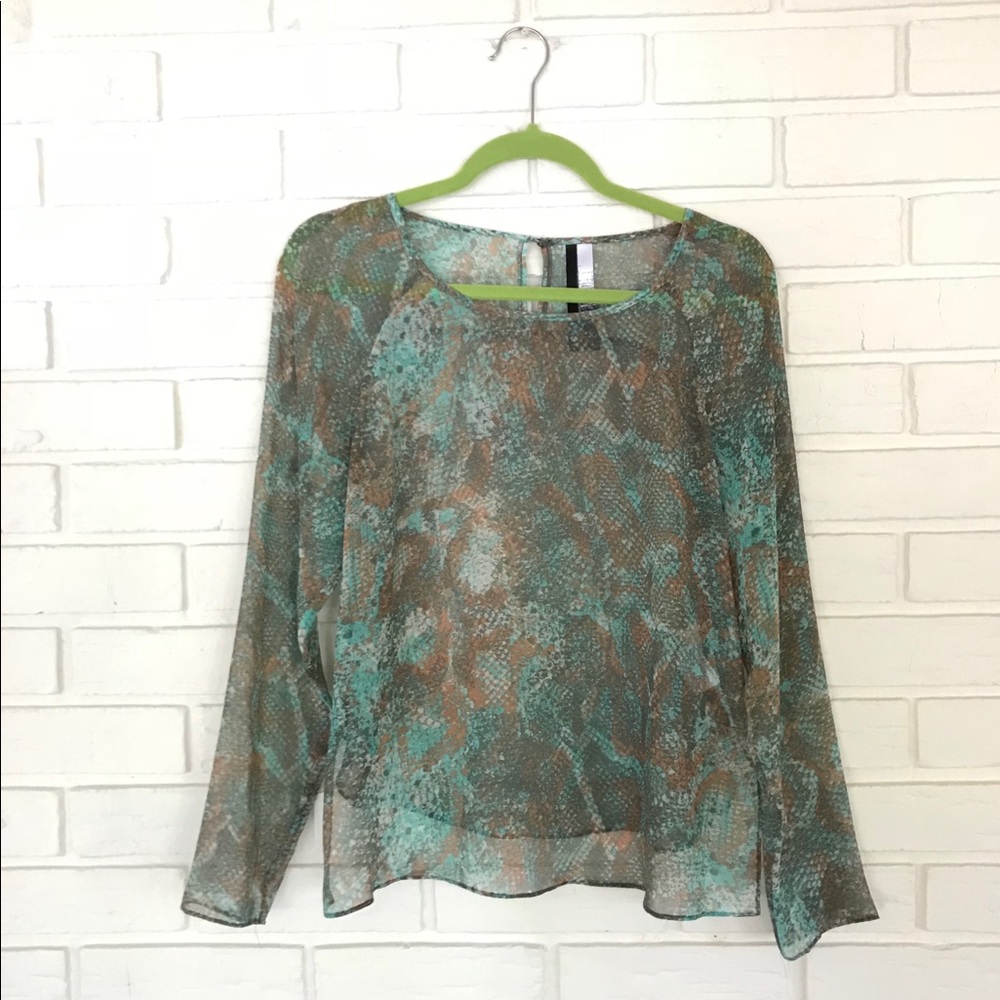 Kensie Snakeskin Blouse